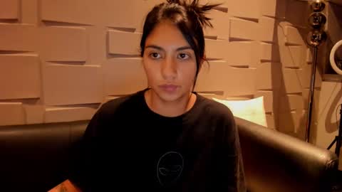 Snapshot of samantha_jadee chatting on February 19, 2025, 9:39 am Samantha online show from February 19, 2025, 9:39 am