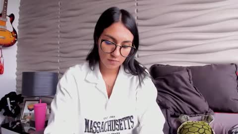 Snapshot of samantha_jadee chatting on February 21, 2025, 9:54 pm Samantha online show from February 21, 2025, 9:54 pm