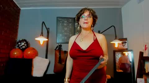 Snapshot of samantha_mature56 chatting on May 6, 2026, 2:19 am Sam online show from May 6, 2026, 2:19 am