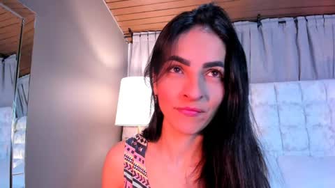 samantha_velle online show from May 15, 2026, 2:13 pm
