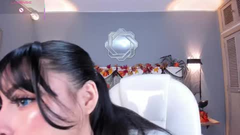  Samanthaa online show from October 25, 2025, 12:02 pm