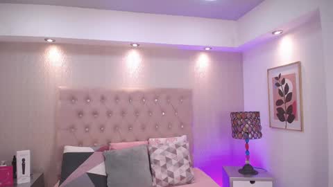 Samantha online show from November 13, 2025, 5:39 am