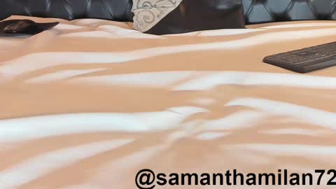 Alejandra  online show from September 8, 2025, 3:00 pm