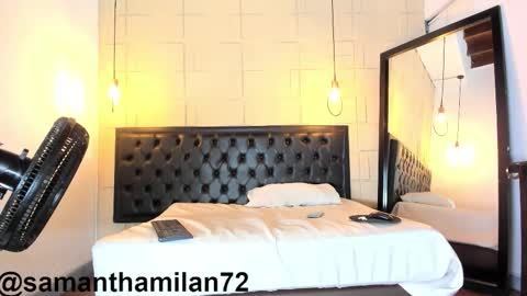 Alejandra  online show from October 7, 2025, 10:12 am