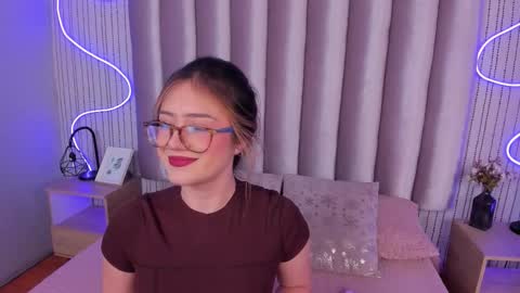 Alejandra  online show from December 1, 2025, 12:54 pm