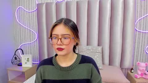 Alejandra  online show from January 16, 2026, 11:58 am