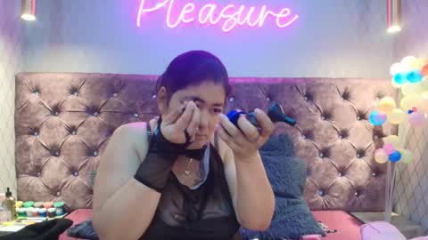 samanthasyedx online show from May 24, 2026, 3:22 am