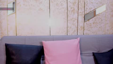 Snapshot of samanthatusher chatting on October 3, 2025, 4:37 pm Samantha online show from October 3, 2025, 4:37 pm