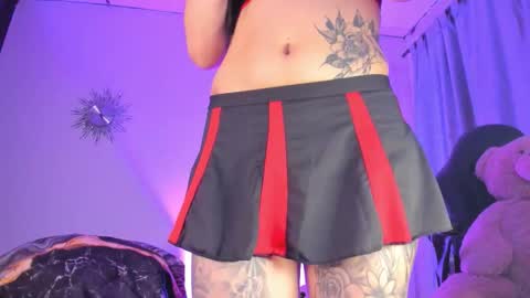 Sam online show from October 9, 2025, 10:19 pm