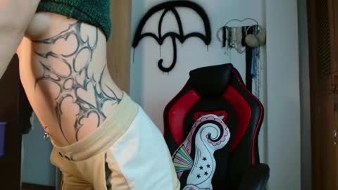 Snapshot of samantx chatting on February 28, 2025, 7:03 pm lil sam online show from February 28, 2025, 7:03 pm