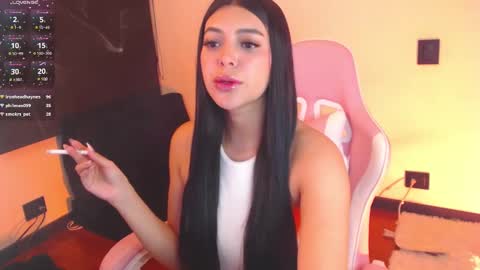 Snapshot of samara_lam chatting on December 17, 2024, 8:23 am Sammy online show from December 17, 2024, 8:23 am
