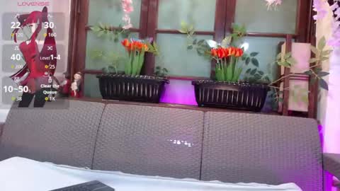 Snapshot of samara_selene chatting on June 25, 2026, 3:17 am SAMARA online show from June 25, 2026, 3:17 am