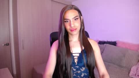 Samara Silex online show from November 6, 2025, 3:07 am