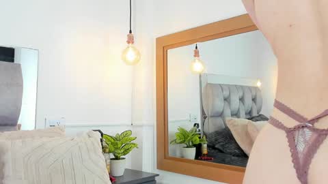 Samara Wells online show from January 25, 2025, 3:41 pm