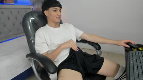 Sam online show from June 1, 2026, 2:19 pm