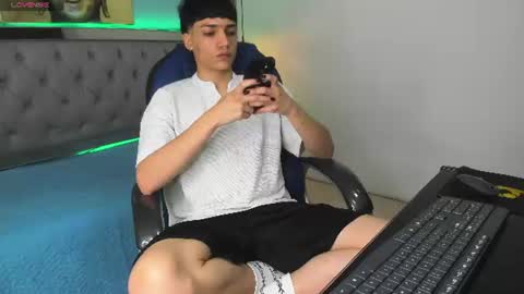 Sam online show from June 22, 2026, 1:08 pm