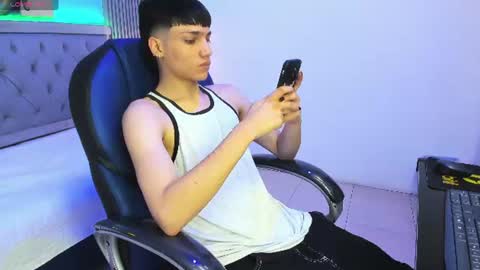 Sam online show from June 29, 2026, 1:44 pm