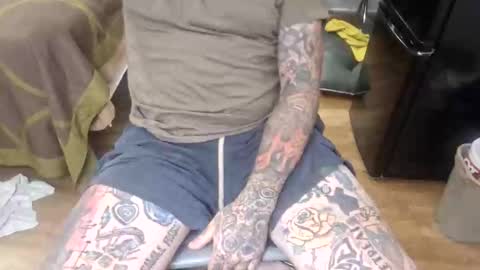 samboiamtho online show from November 16, 2025, 11:27 am