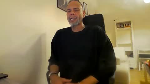 Snapshot of samcool67 chatting on January 21, 2025, 7:17 pm Sam online show from January 21, 2025, 7:17 pm