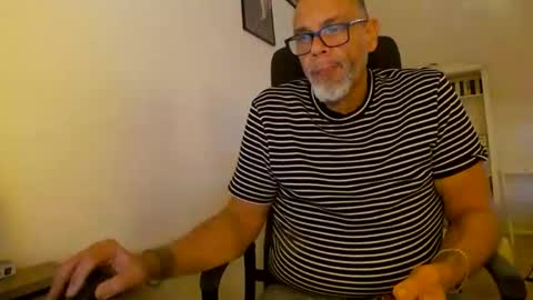 Snapshot of samcool67 chatting on February 23, 2026, 2:09 am Sam online show from February 23, 2026, 2:09 am