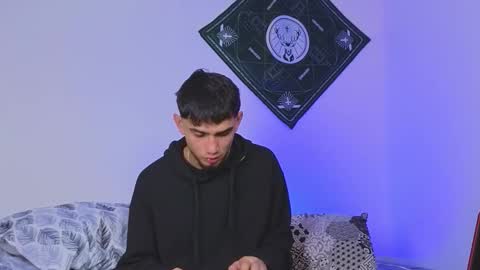 Snapshot of samevansx chatting on October 21, 2025, 3:24 pm samevansx online show from October 21, 2025, 3:24 pm