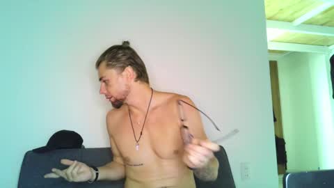 Fansly -       Top4fans   online show from April 19, 2026, 6:10 pm