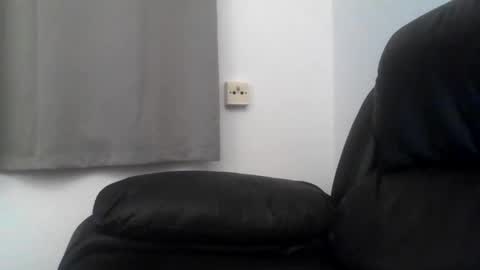 Snapshot of samiam381653 chatting on October 6, 2025, 10:18 pm samiam381653 online show from October 6, 2025, 10:18 pm