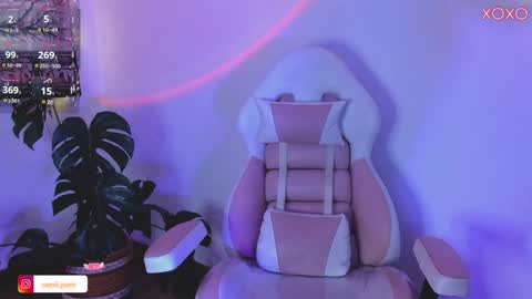 Snapshot of samii_monroe chatting on December 3, 2024, 9:34 pm Sam online show from December 3, 2024, 9:34 pm