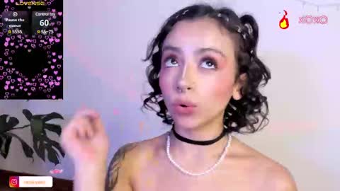 Snapshot of samii_monroe chatting on February 14, 2025, 8:59 pm Sam online show from February 14, 2025, 8:59 pm