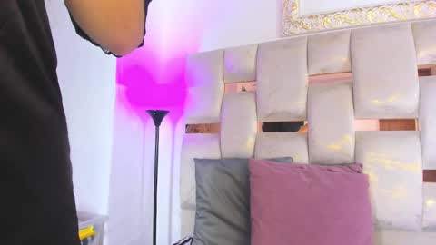 Samiigood online show from November 29, 2025, 3:42 am