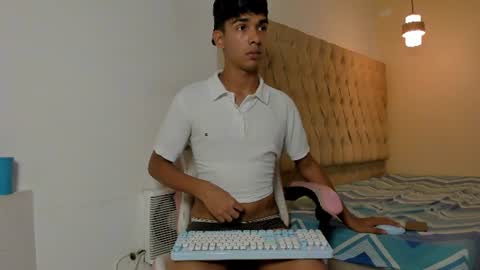 Snapshot of samir_19x chatting on July 10, 2026, 3:44 am samir_19x online show from July 10, 2026, 3:44 am