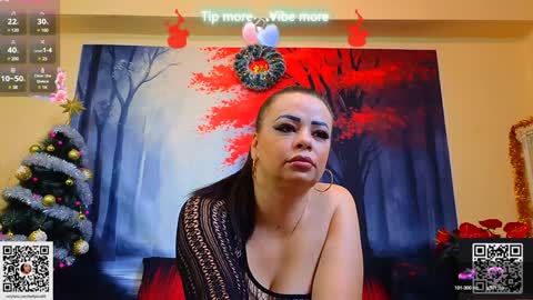 Snapshot of samiraevans chatting on December 26, 2024, 8:32 pm online show from December 26, 2024, 8:32 pm