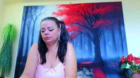 Snapshot of samiraevans chatting on October 5, 2025, 7:56 pm online show from October 5, 2025, 7:56 pm