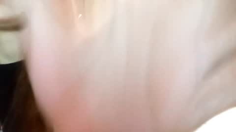 Mira online show from October 19, 2025, 3:45 pm