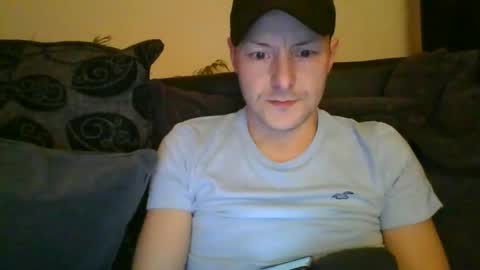 sexy lad looking for fun online show from January 30, 2025, 7:48 pm