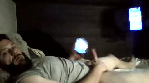 SingleNBored online show from November 3, 2025, 6:58 am