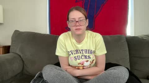 Snapshot of sammieplays chatting on June 27, 2026, 2:55 pm Playful Sammie online show from June 27, 2026, 2:55 pm