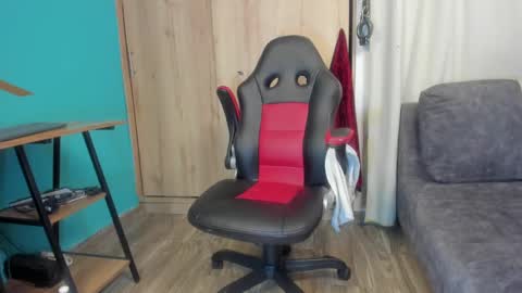 Sophie y Mark online show from January 7, 2025, 1:38 am