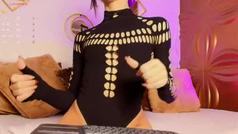 Samantha online show from December 14, 2025, 1:05 pm