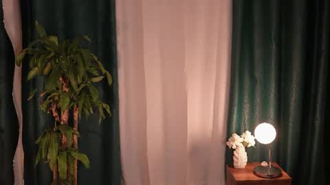 Snapshot of sammylaszlow chatting on July 19, 2026, 2:59 am Sammy online show from July 19, 2026, 2:59 am
