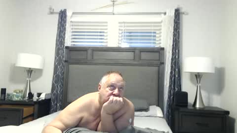Snapshot of sammyp1956 chatting on December 27, 2024, 9:22 pm sammyp1956 online show from December 27, 2024, 9:22 pm