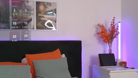 Snapshot of sammypeeks chatting on November 6, 2025, 11:44 am SammyPeeks online show from November 6, 2025, 11:44 am