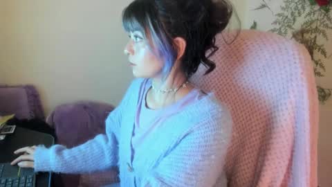 Snapshot of sammysammy_ chatting on October 10, 2025, 4:55 am online show from October 10, 2025, 4:55 am