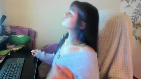 Snapshot of sammysammy_ chatting on October 29, 2025, 10:50 am online show from October 29, 2025, 10:50 am