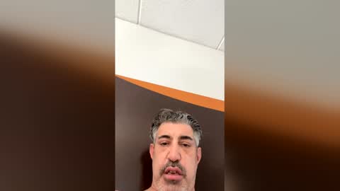 Snapshot of sammysausage2 chatting on April 7, 2026, 5:57 pm sammysausage2 online show from April 7, 2026, 5:57 pm