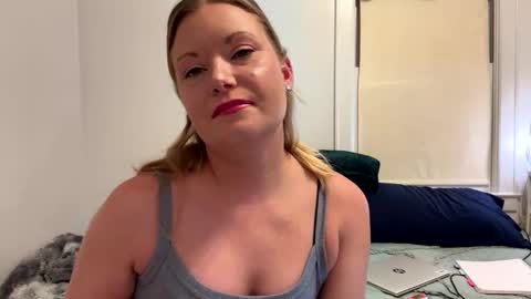 SamXXX online show from December 14, 2025, 7:14 am