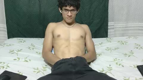 Snapshot of samuel_hills_ii chatting on February 23, 2026, 12:35 pm samuel_hills_ii online show from February 23, 2026, 12:35 pm