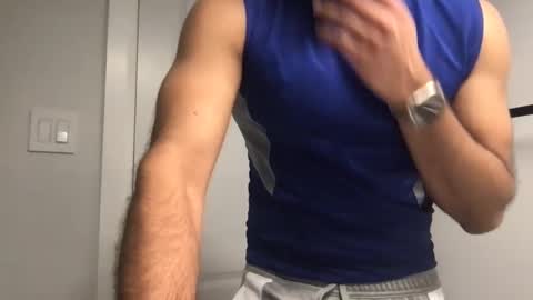 Snapshot of samwise2418 chatting on September 19, 2025, 6:37 am Sam W dick strip tease online show from September 19, 2025, 6:37 am