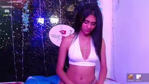 Laura mejia online show from July 11, 2026, 8:11 pm