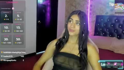 Laura mejia online show from July 18, 2026, 8:45 pm